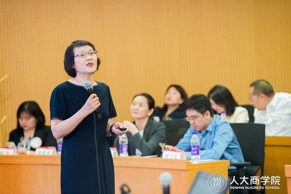 动漫色情片
党委副书记方玉萍发言.jpg
